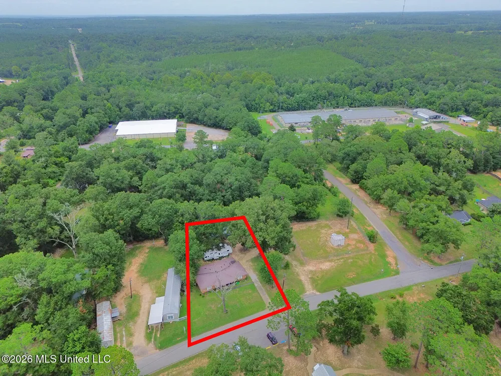 446 Park Street Lucedale, MS 39452
