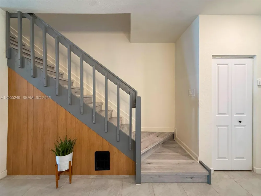 11432 W 32nd Ln Hialeah, FL 33018