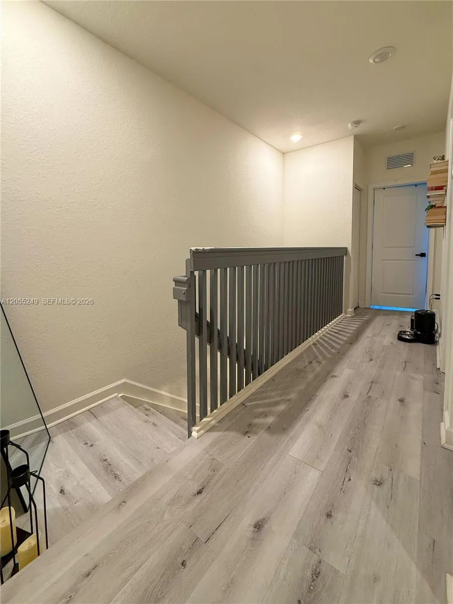 11432 W 32nd Ln Hialeah, FL 33018
