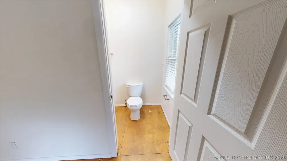 817 E 15th Ada, OK 74820
