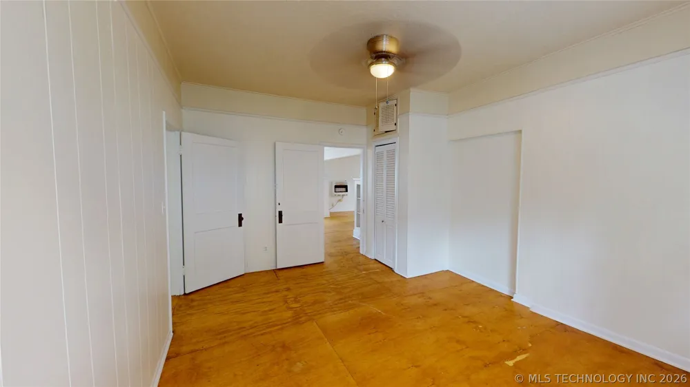 817 E 15th Ada, OK 74820