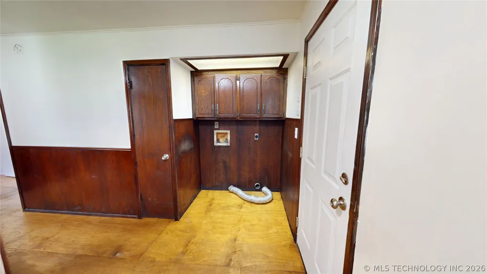 817 E 15th Ada, OK 74820
