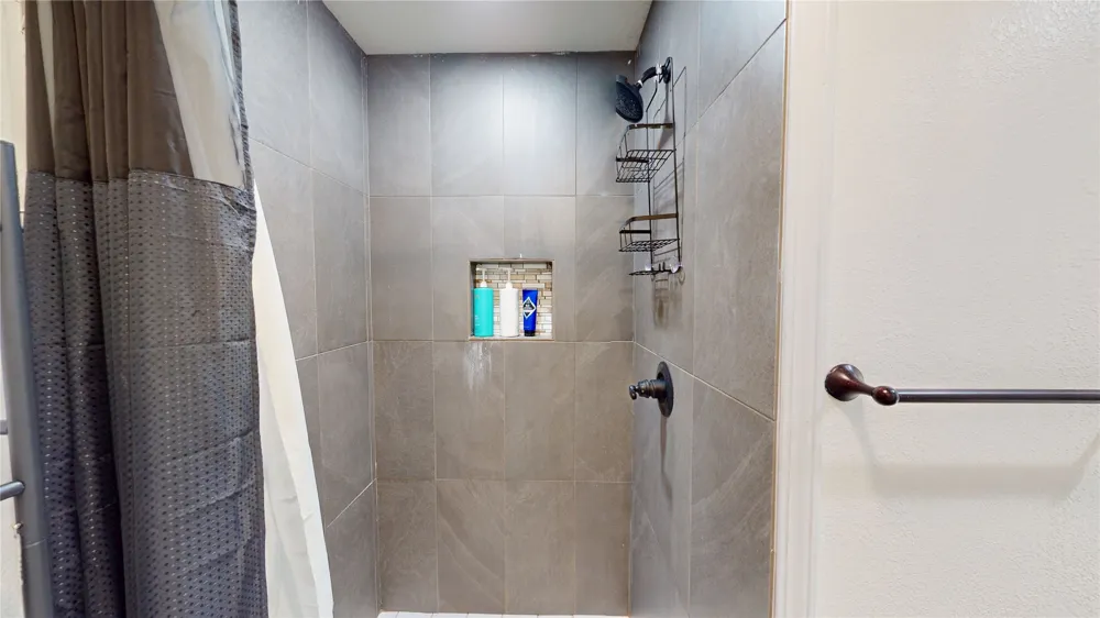 817 E 15th Ada, OK 74820