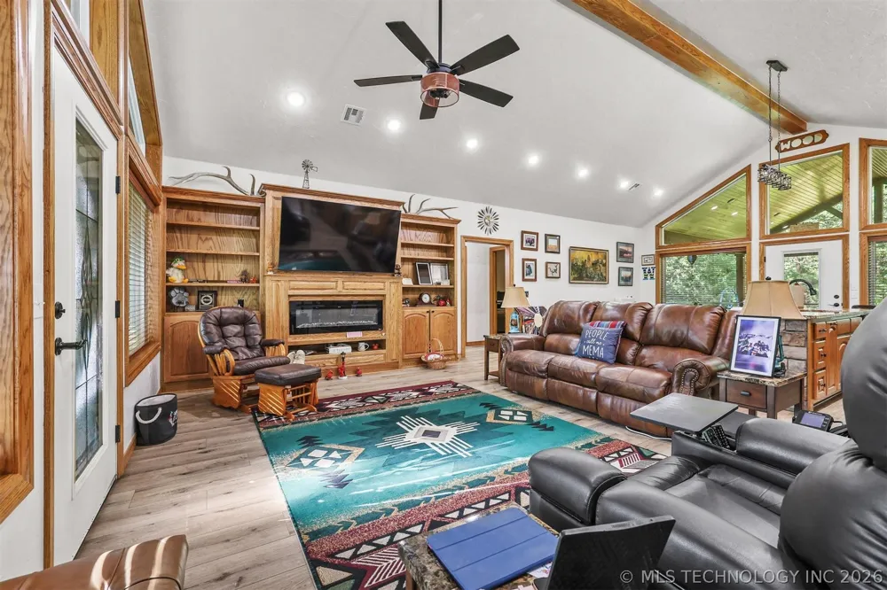 95 Bear Trail Mead, OK 73449