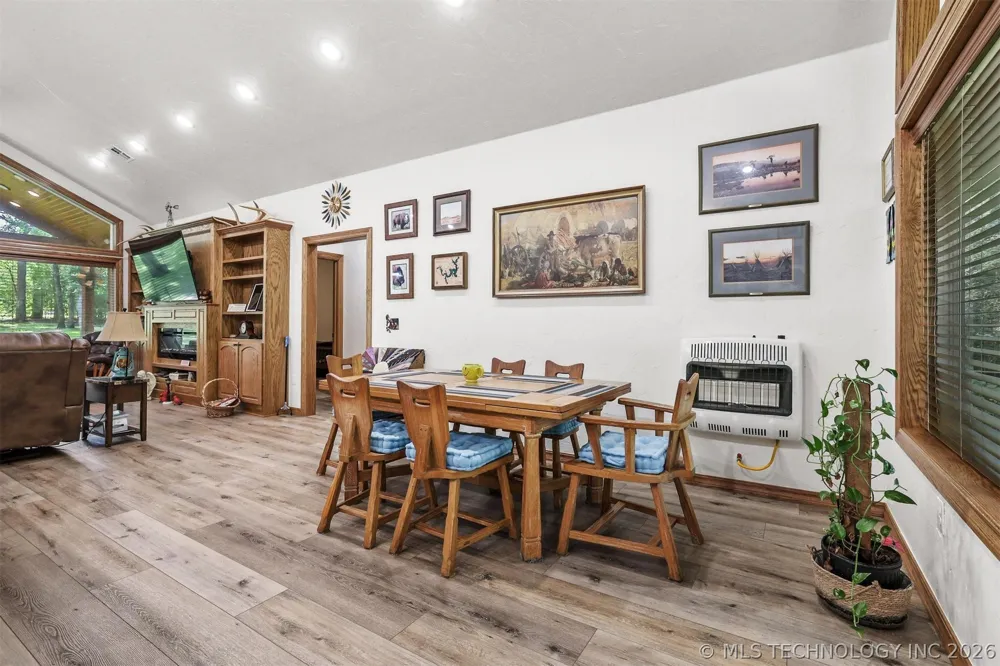 95 Bear Trail Mead, OK 73449