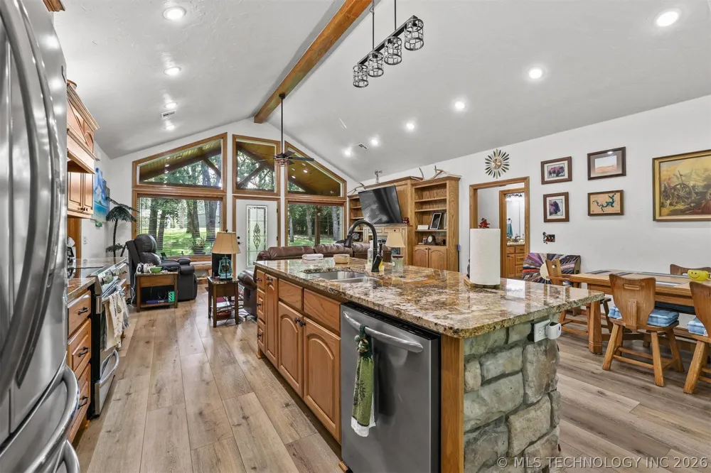 95 Bear Trail Mead, OK 73449