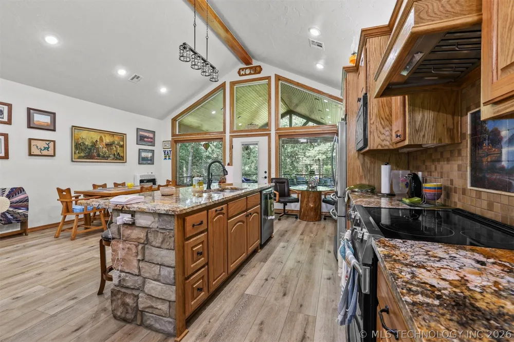 95 Bear Trail Mead, OK 73449