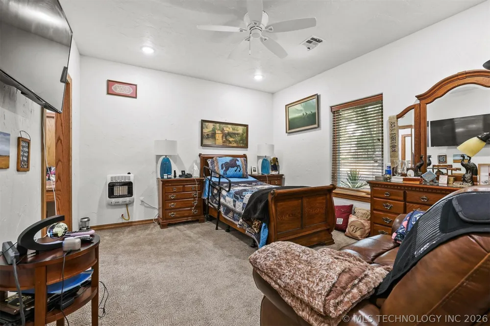 95 Bear Trail Mead, OK 73449