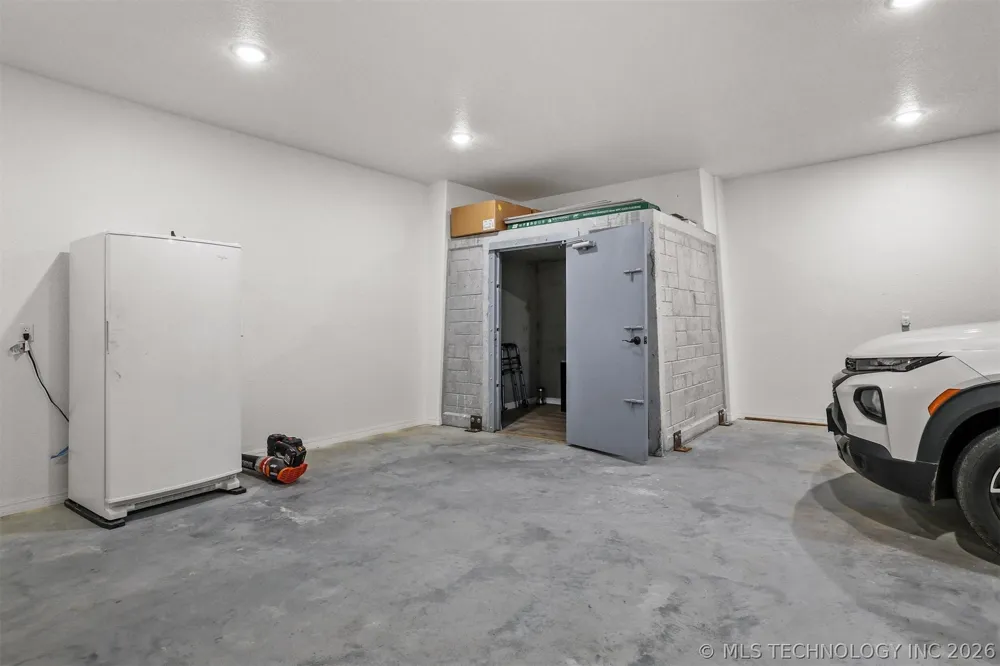 95 Bear Trail Mead, OK 73449