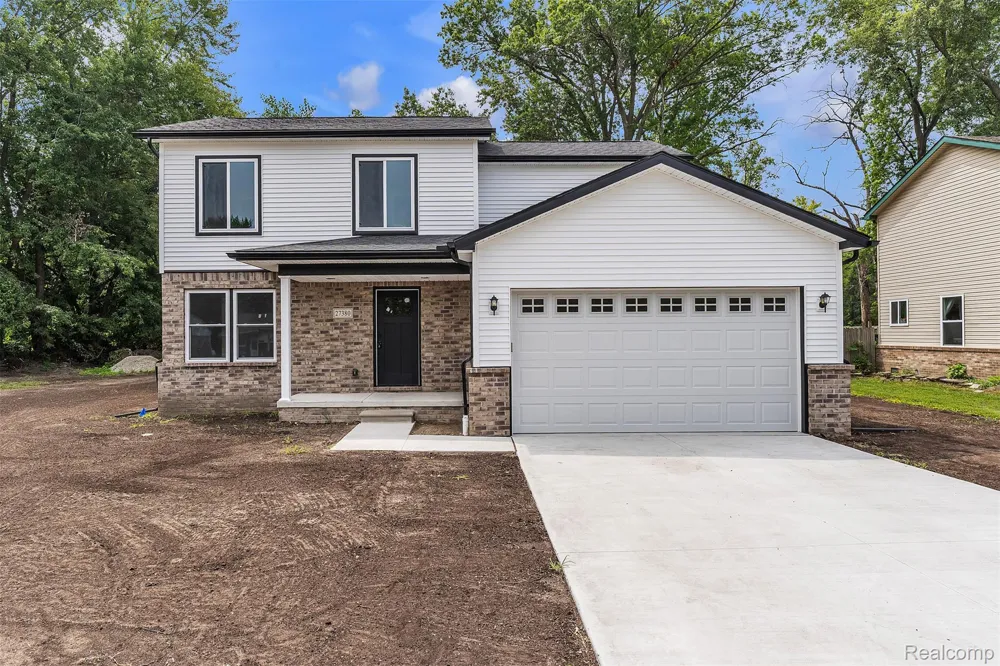 27380 Leroy Street Taylor City, MI 48180