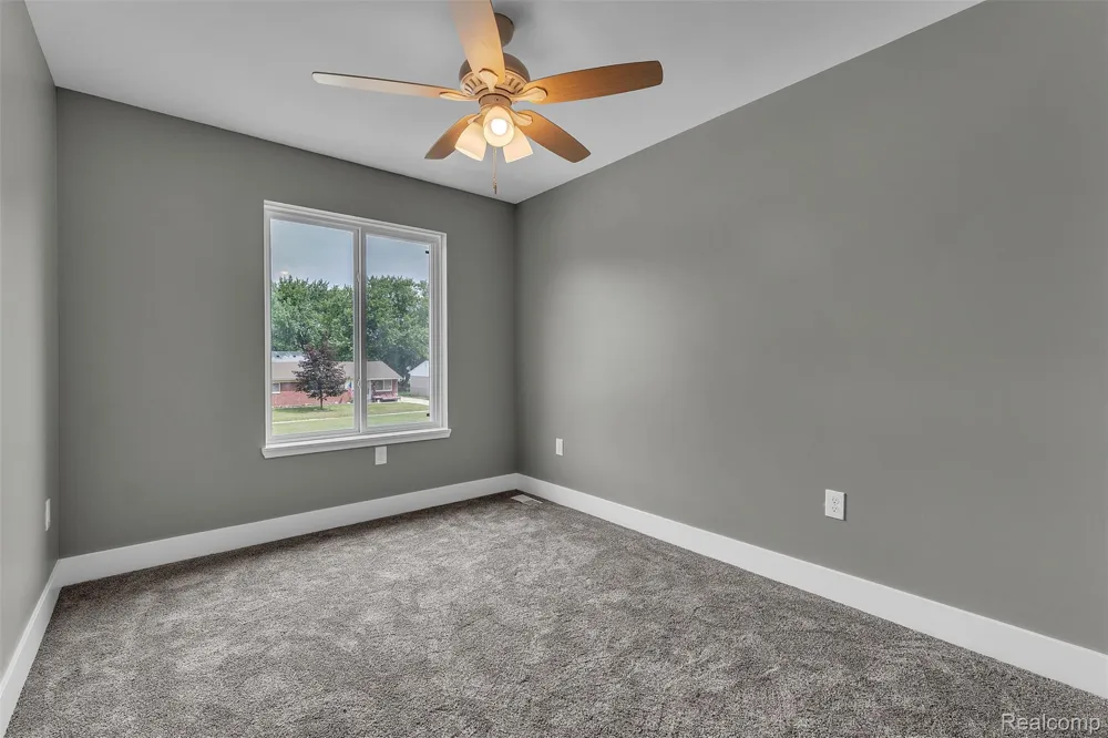 27380 Leroy Street Taylor City, MI 48180
