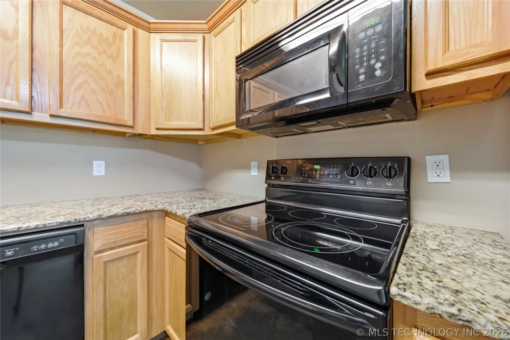 1411 W Haskell Street Claremore, OK 74017