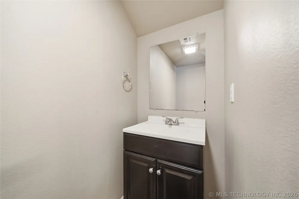1411 W Haskell Street Claremore, OK 74017