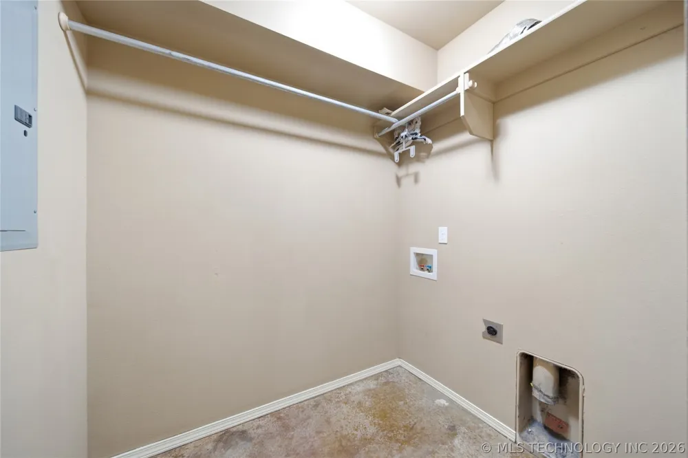 1411 W Haskell Street Claremore, OK 74017