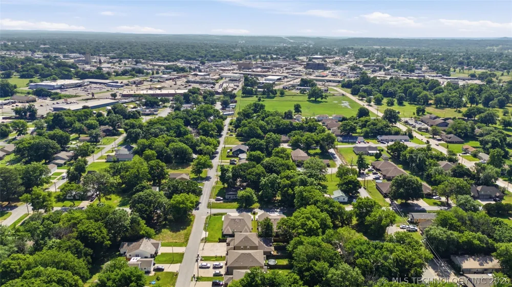 1411 W Haskell Street Claremore, OK 74017