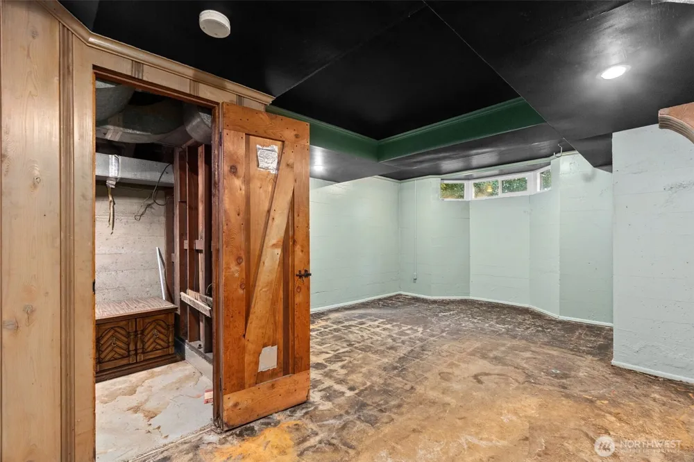 1255 Bel Aire Aberdeen, WA 98520