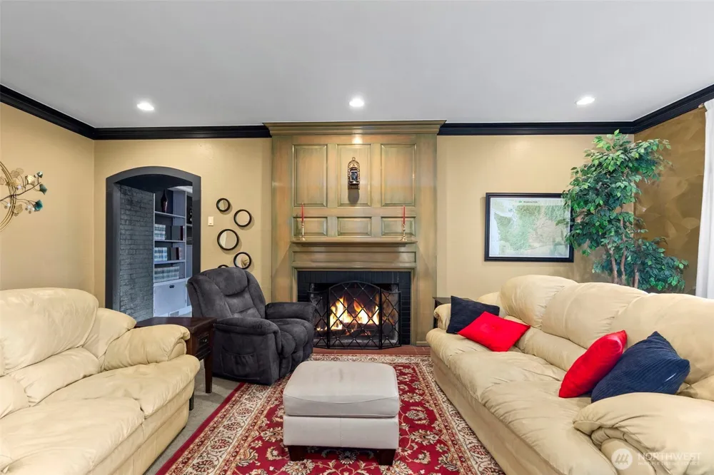 1255 Bel Aire Aberdeen, WA 98520