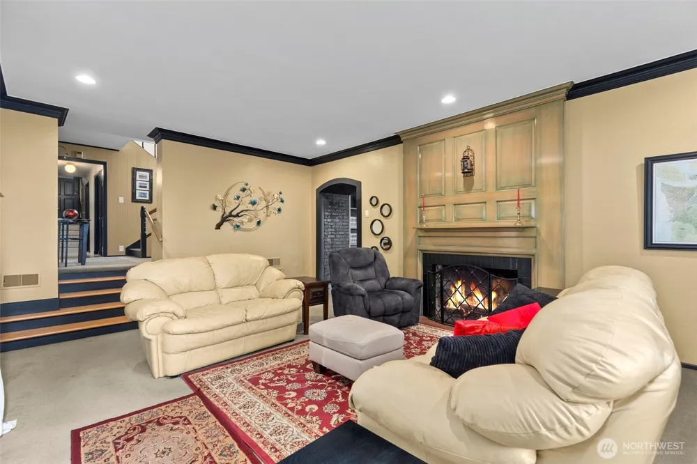 1255 Bel Aire Aberdeen, WA 98520