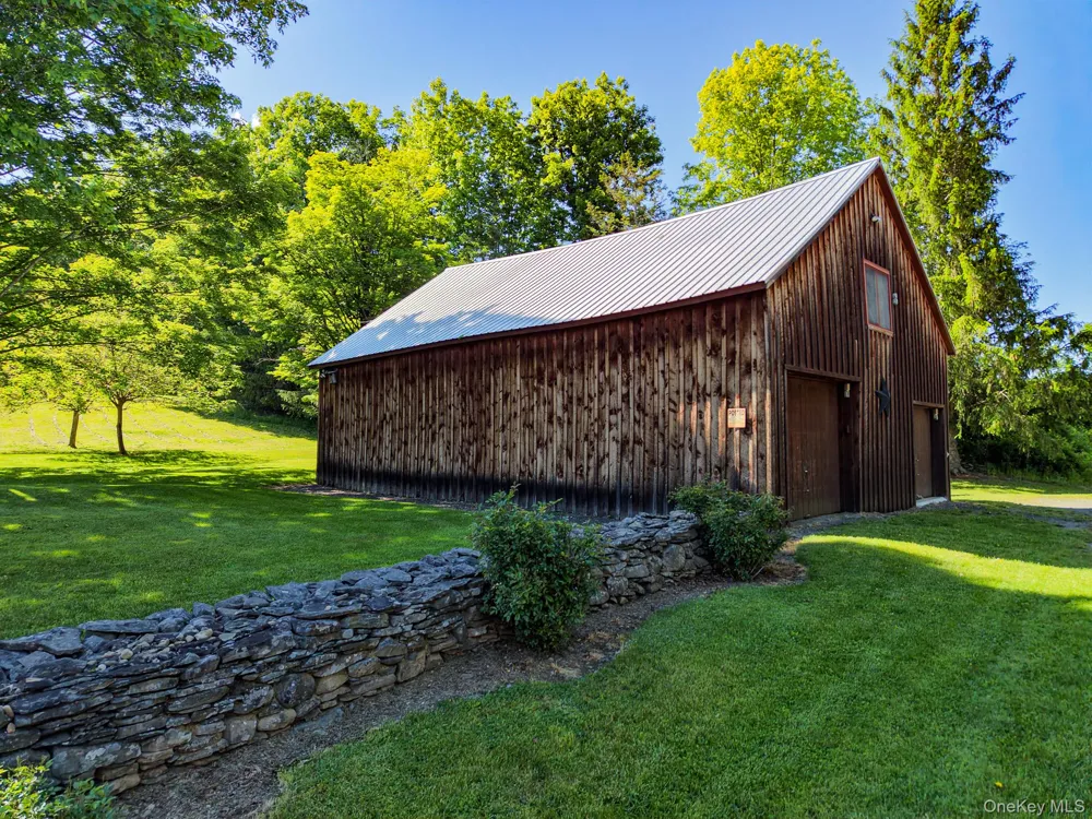 221 Camp Medusa Road Call Listing Agent, NY 12147