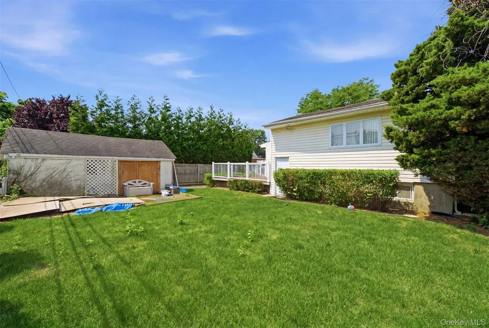 160 Clearmeadow Drive East Meadow, NY 11554