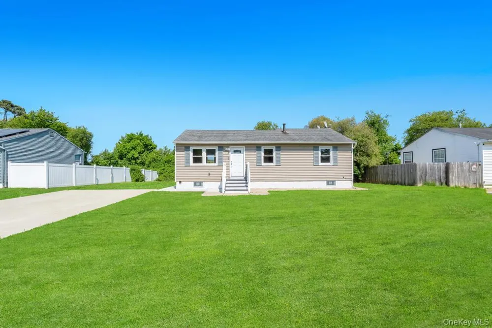 941 Provost Avenue Bellport, NY 11713