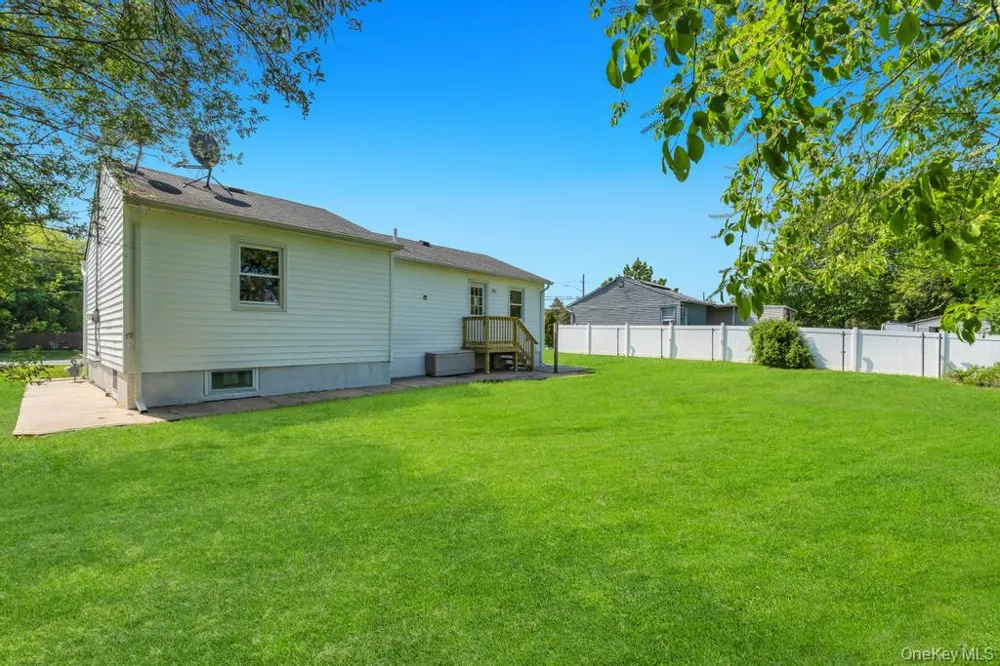 941 Provost Avenue Bellport, NY 11713