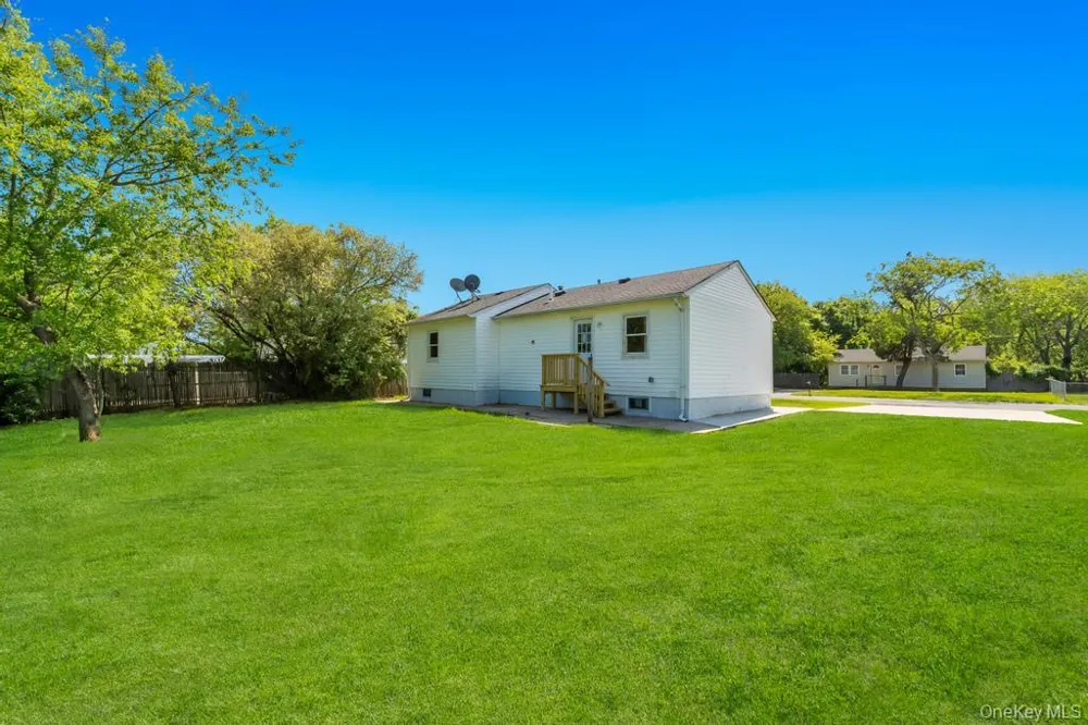 941 Provost Avenue Bellport, NY 11713