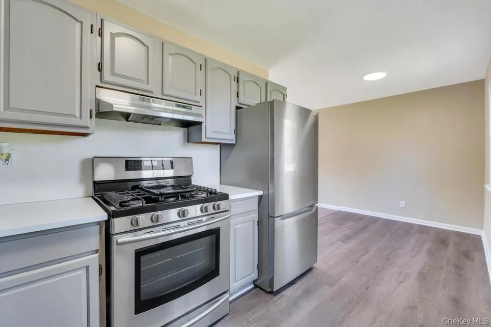 941 Provost Avenue Bellport, NY 11713