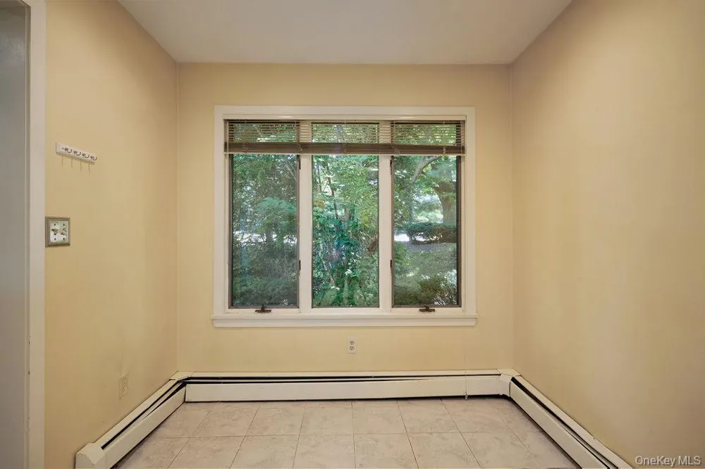 23 Evon Court Scarsdale, NY 10583