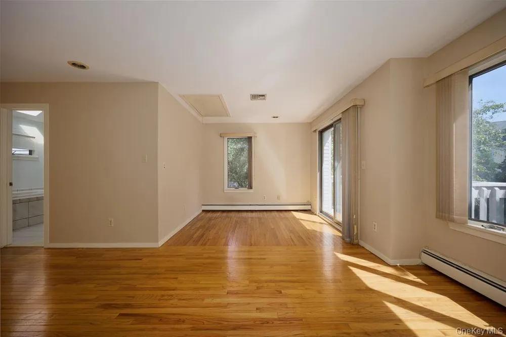 23 Evon Court Scarsdale, NY 10583