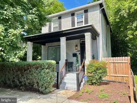 1114 45TH STREET NE