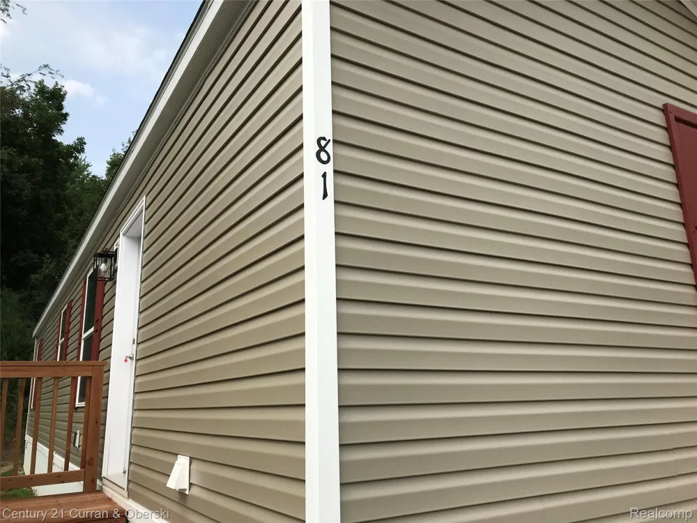 6564 E Michigan Avenue #81 Saline City, MI 48176