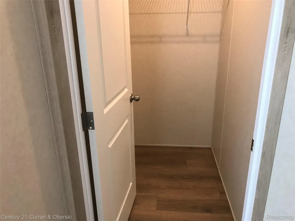 6564 E Michigan Avenue #81 Saline City, MI 48176