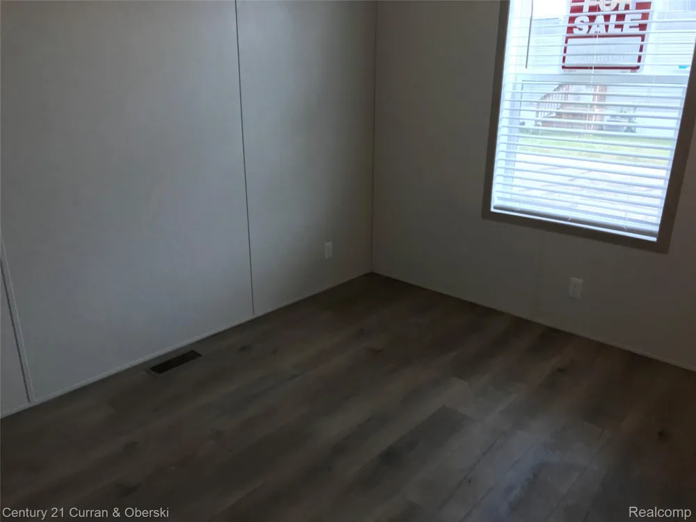 6564 E Michigan Avenue #81 Saline City, MI 48176