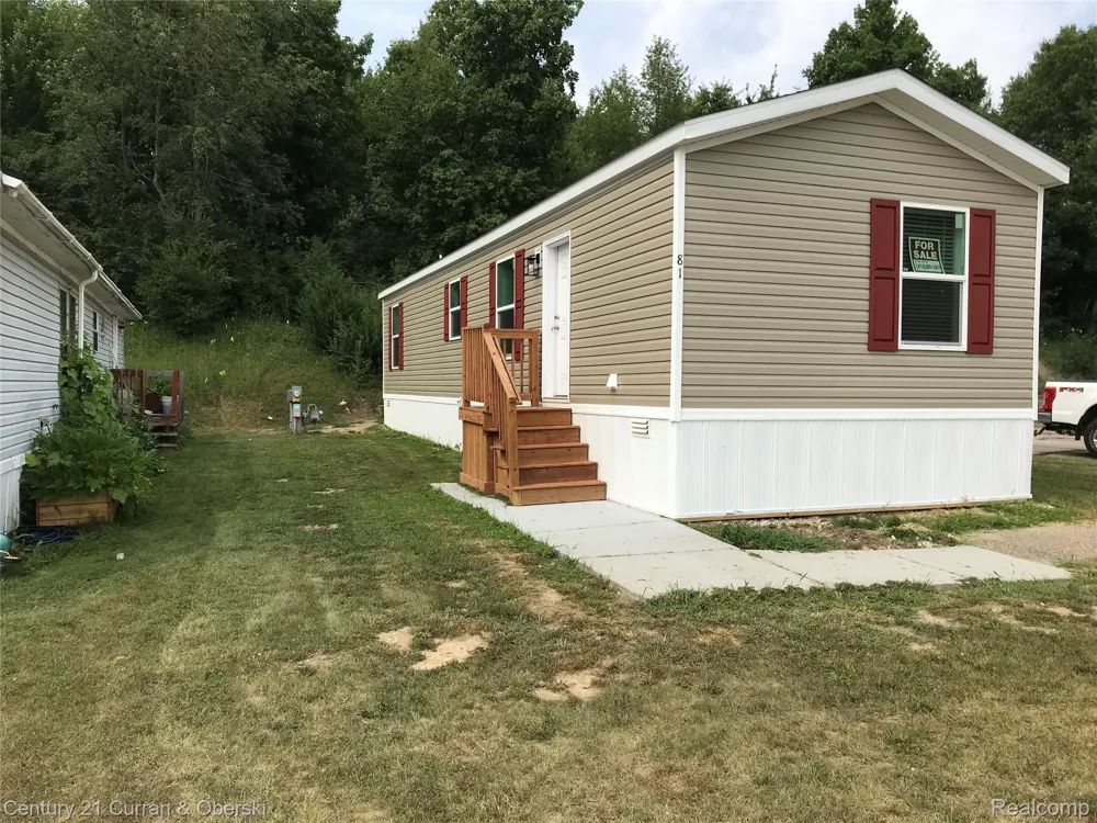 6564 E Michigan Avenue #81 Saline City, MI 48176