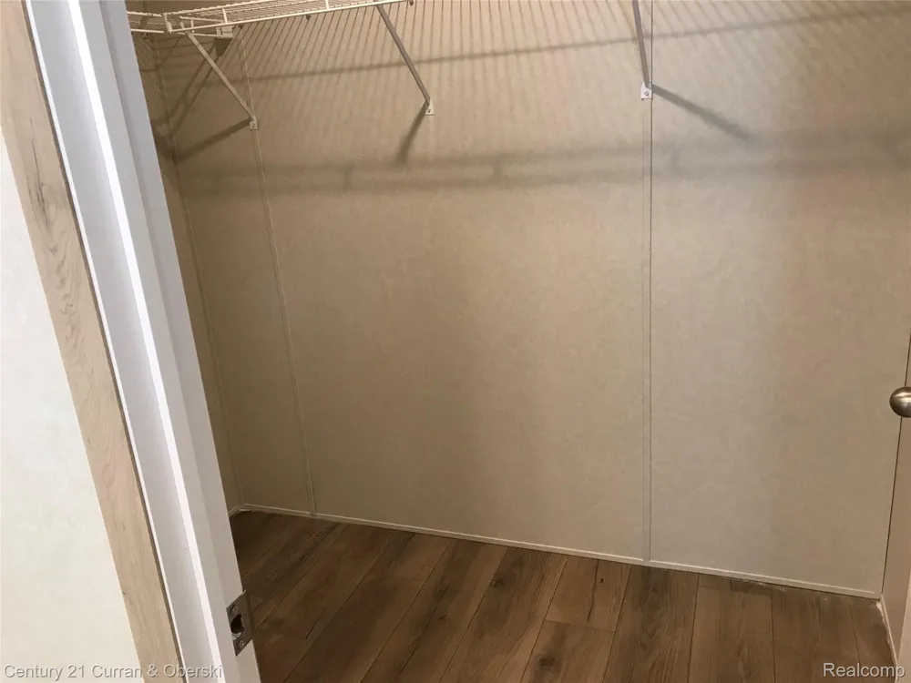 6564 E Michigan Avenue #81 Saline City, MI 48176