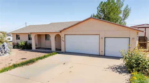 1148 E Dove Creek Drive