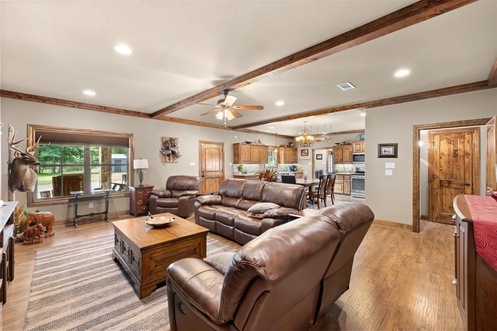 3814 Us Highway 79 W Jacksonville, TX 75766