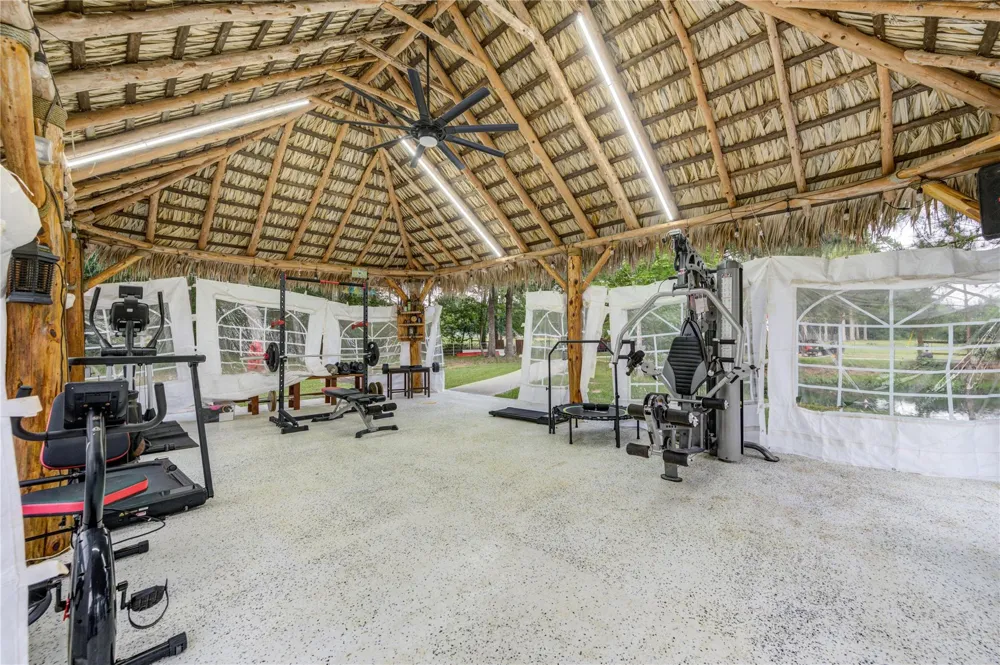15401 Stoltje Drive Conroe, TX 77306