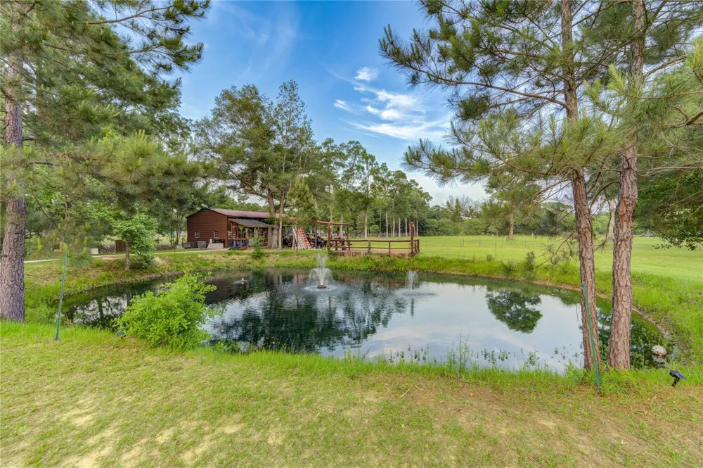15401 Stoltje Drive Conroe, TX 77306