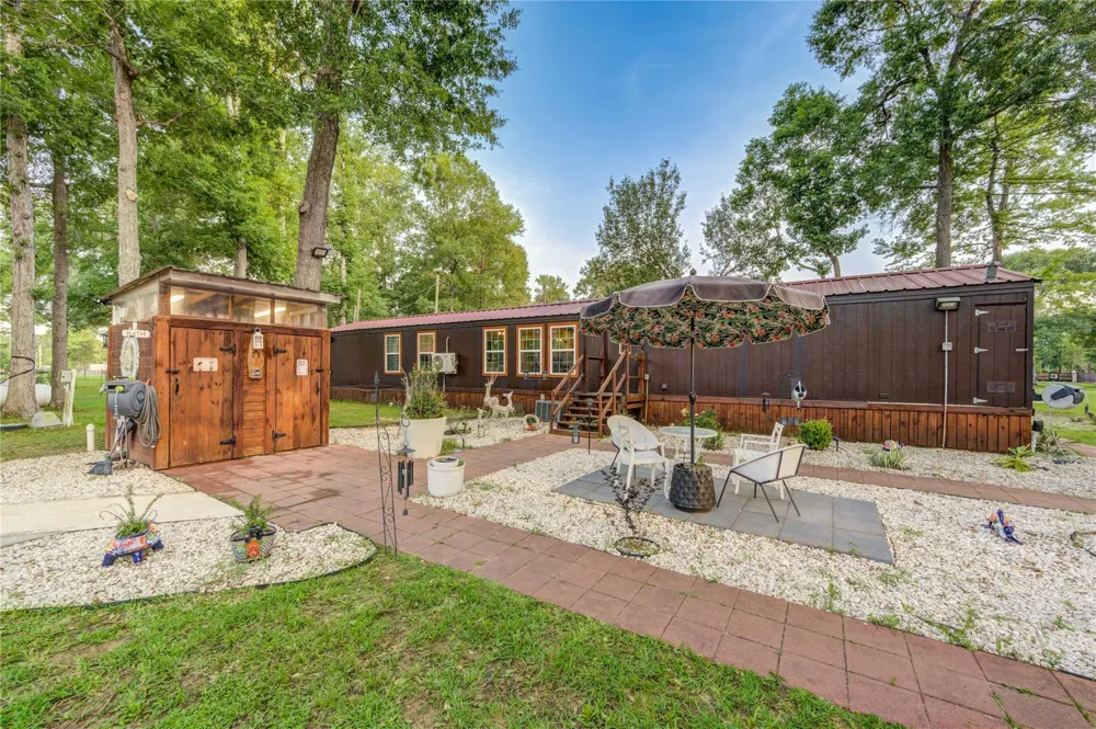 15401 Stoltje Drive Conroe, TX 77306