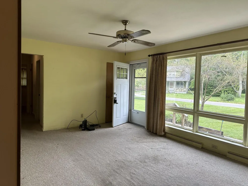 1060 Indiana Avenue Benton Harbor, MI 49022