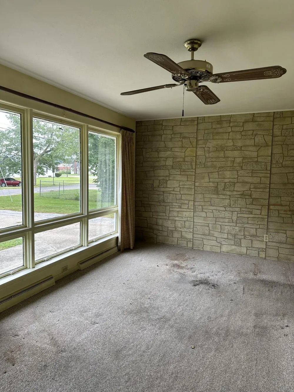1060 Indiana Avenue Benton Harbor, MI 49022