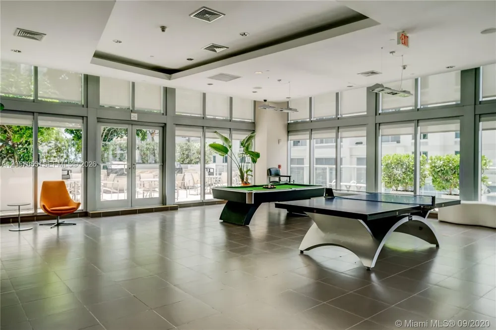 1111 SW 1st Ave #1914 Miami, FL 33130