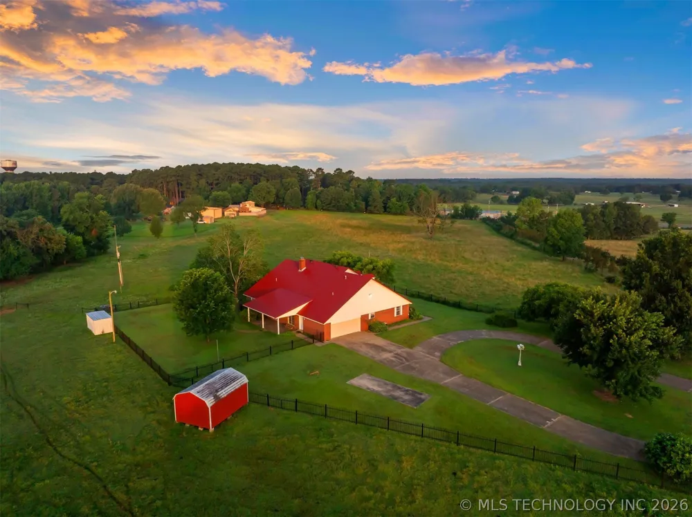 800 Denison Road Idabel, OK 74745