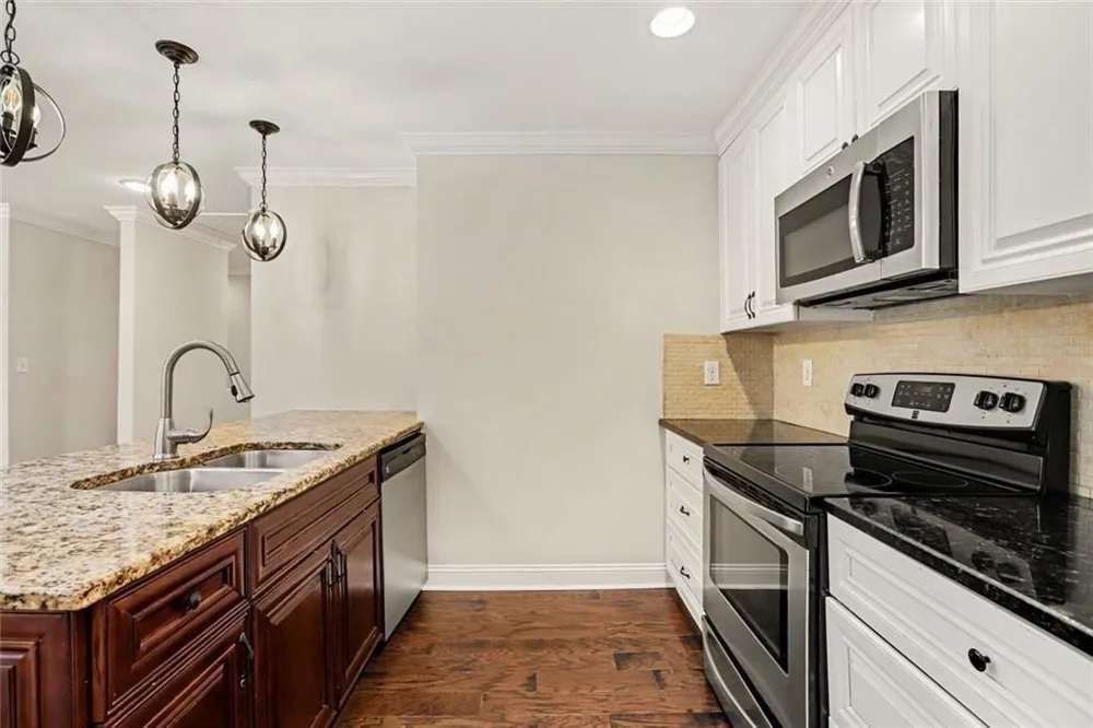 535 Putters Court Johns Creek, GA 30022