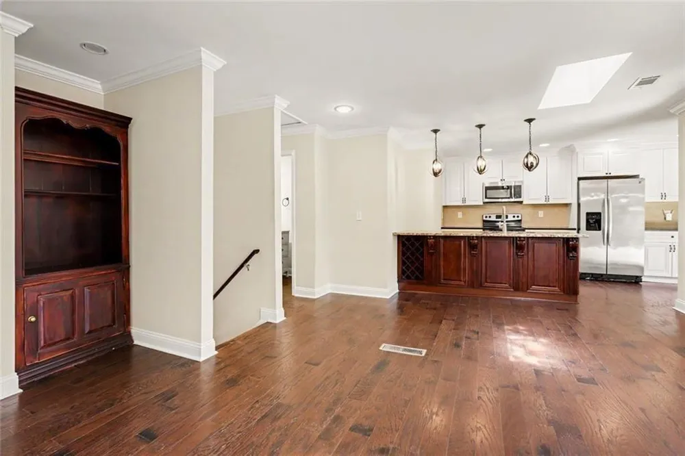 535 Putters Court Johns Creek, GA 30022
