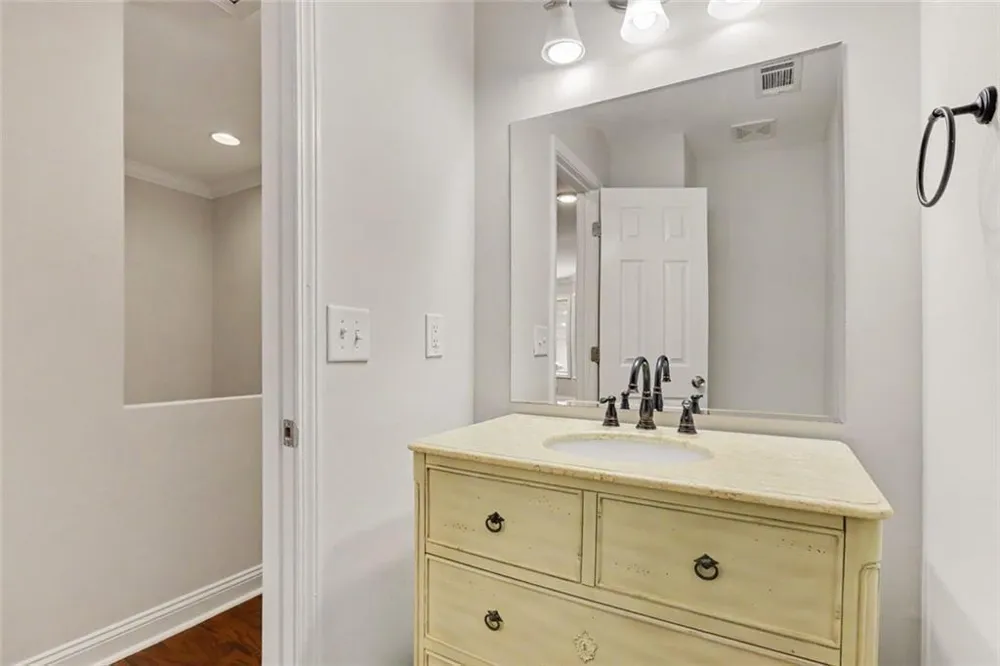535 Putters Court Johns Creek, GA 30022