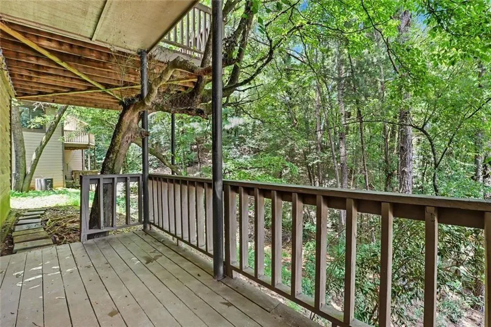 535 Putters Court Johns Creek, GA 30022
