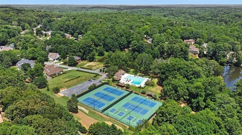 535 Putters Court Johns Creek, GA 30022